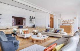 6 odalılar daire 364 m² Avenue Foch'da, Fransa. 8,750,000 €