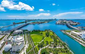 Sıfır daire – Miami, Florida, Amerika Birleşik Devletleri. 11,100 € haftalık