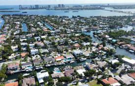 Şehir içinde müstakil ev – North Miami, Florida, Amerika Birleşik Devletleri. $8,000,000