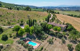 10 odalılar köşk 626 m² Urbino'da, İtalya. 1,390,000 €