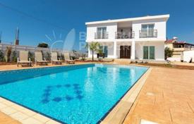 4 odalılar villa Ayia Napa'da, Kıbrıs. 650,000 €