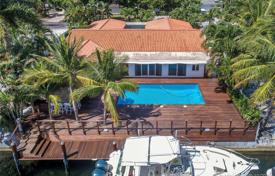 Villa – North Miami, Florida, Amerika Birleşik Devletleri. $1,650,000