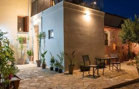 Şehir içinde müstakil ev – Hanya, Girit, Yunanistan. 220,000 €