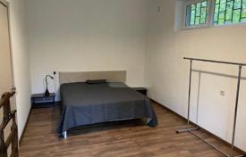 2 odalılar şehir içinde müstakil ev 77 m² Tbilisi (city)'da, Gürcistan. $260,000
