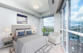 1 odalılar daire The Queensway'da, Kanada. C$684,000