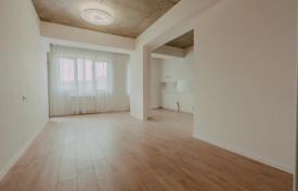 2 odalılar daire 75 m² Vake-Saburtalo'da, Gürcistan. $132,000