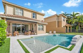 4 odalılar şehir içinde müstakil ev 315 m² Boynton Beach'da, Amerika Birleşik Devletleri. $875,000