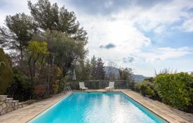 Villa – Grasse, Cote d'Azur (Fransız Rivierası), Fransa. 1,100,000 €