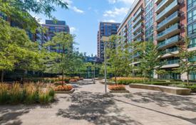 2 odalılar daire North York'da, Kanada. C$866,000