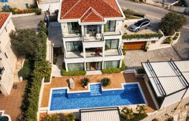 3 odalılar villa 450 m² Budva city'da, Karadağ. 2,300,000 €