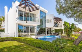 4 odalılar villa 473 m² Marbella'da, İspanya. 1,925,000 €