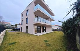 2 odalılar daire 70 m² Krk'da, Hırvatistan. 462,000 €