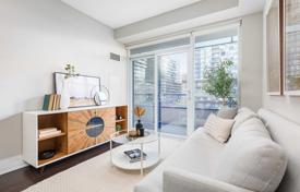 2 odalılar daire Roehampton Avenue'de, Kanada. C$940,000