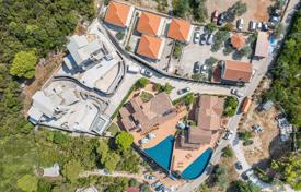 3 odalılar villa 300 m² Luštica'da, Karadağ. 2,600,000 €