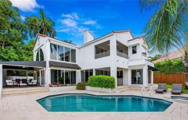 8 odalılar villa 367 m² Fort Lauderdale'de, Amerika Birleşik Devletleri. $2,450,000