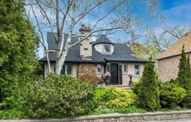 Şehir içinde müstakil ev – Etobicoke, Toronto, Ontario,  Kanada. C$1,999,000