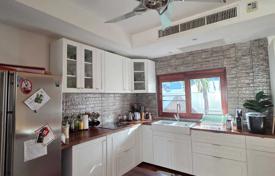 4 odalılar villa 190 m² tambon Kathu'da, Tayland. $384,000