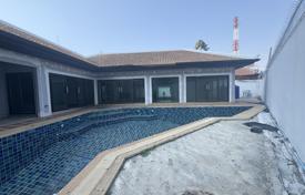 2 odalılar villa 170 m² Pattaya'da, Tayland. $462,000