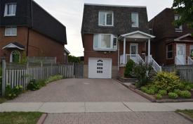 Şehir içinde müstakil ev – Etobicoke, Toronto, Ontario,  Kanada. C$1,042,000