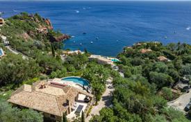 12 odalılar villa Théoule-sur-Mer'de, Fransa. 14,000 € haftalık