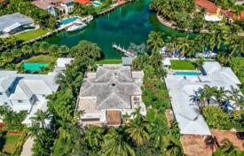 Villa – Key Biscayne, Florida, Amerika Birleşik Devletleri. $5,875,000