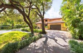Şehir içinde müstakil ev – Old Cutler Road, Coral Gables, Florida,  Amerika Birleşik Devletleri. $3,300,000