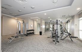 5 odalılar daire Scarborough'da, Kanada. C$779,000