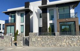 Villa – Girne, Kuzey Kıbrıs, Kıbrıs. 808,000 €