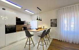 2 odalılar daire 62 m² Pula'da, Hırvatistan. 285,000 €