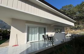 4 odalılar villa 200 m² Kemer'de, Türkiye. 19,435,000 TRY