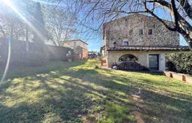 3 odalılar daire 182 m² San Casciano In Val di Pesa'da, İtalya. 525,000 €