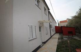 Şehir içinde müstakil ev – Kaštel Stari, Kastela, Split-Dalmatia County,  Hırvatistan. 850,000 €