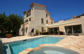 Villa – Cap d'Antibes, Antibes, Cote d'Azur (Fransız Rivierası),  Fransa. 4,250,000 €