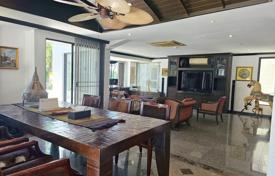 3 odalılar daire 359 m² Pattaya'da, Tayland. $1,494,000