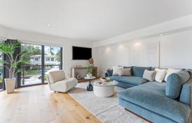 2 odalılar şehir içinde müstakil ev 172 m² Miami'de, Amerika Birleşik Devletleri. $2,450,000