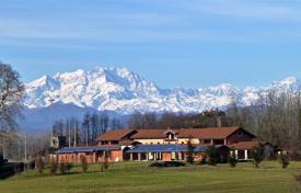 Çiftlik – Agrate Conturbia, Piedmont, İtalya. 1,950,000 €