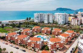 Çatı dairesi – Alanya, Antalya, Türkiye. $299,000