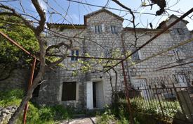 Şehir içinde müstakil ev – Dražin Vrt, Kotor, Karadağ. 420,000 €