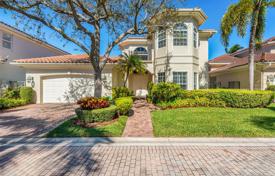 Villa – Hollywood, Florida, Amerika Birleşik Devletleri. $1,599,000