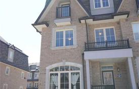 4 odalılar konak Scarborough'da, Kanada. C$983,000