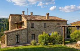 11 odalılar villa 758 m² Sarteano'da, İtalya. 1,200,000 €
