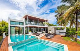Villa – Miami sahili, Florida, Amerika Birleşik Devletleri. 7,331,000 €