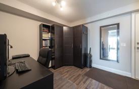 5 odalılar daire North York'da, Kanada. C$815,000