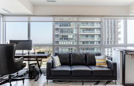 5 odalılar daire North York'da, Kanada. C$906,000