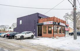 9 odalılar şehir içinde müstakil ev Etobicoke'de, Kanada. C$2,549,000