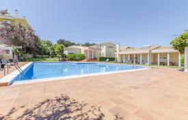 Villa – Almada, Setubal, Portekiz. 2,500,000 €