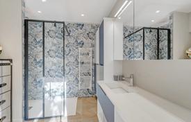 8 odalılar villa Carqueiranne'de, Fransa. 1,990,000 €