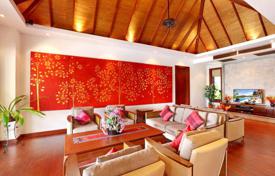 Villa – Surin Beach, Phuket, Tayland. $1,791,000