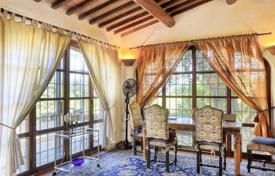 4 odalılar villa 270 m² Montecatini Val di Cecina'da, İtalya. 740,000 €