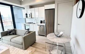 1 odalılar daire Richmond Street West'da, Kanada. C$803,000